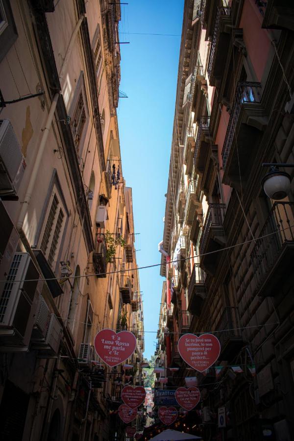 La Sciantosa Quartieri Spagnoli Naples Luaran gambar